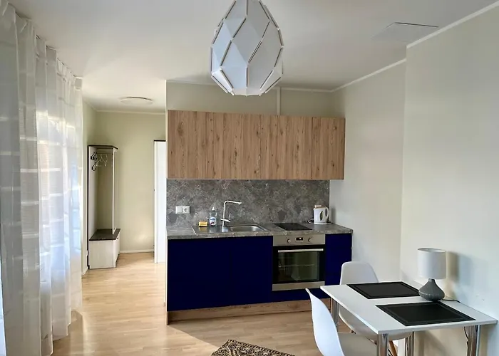 Old Town * بارنو